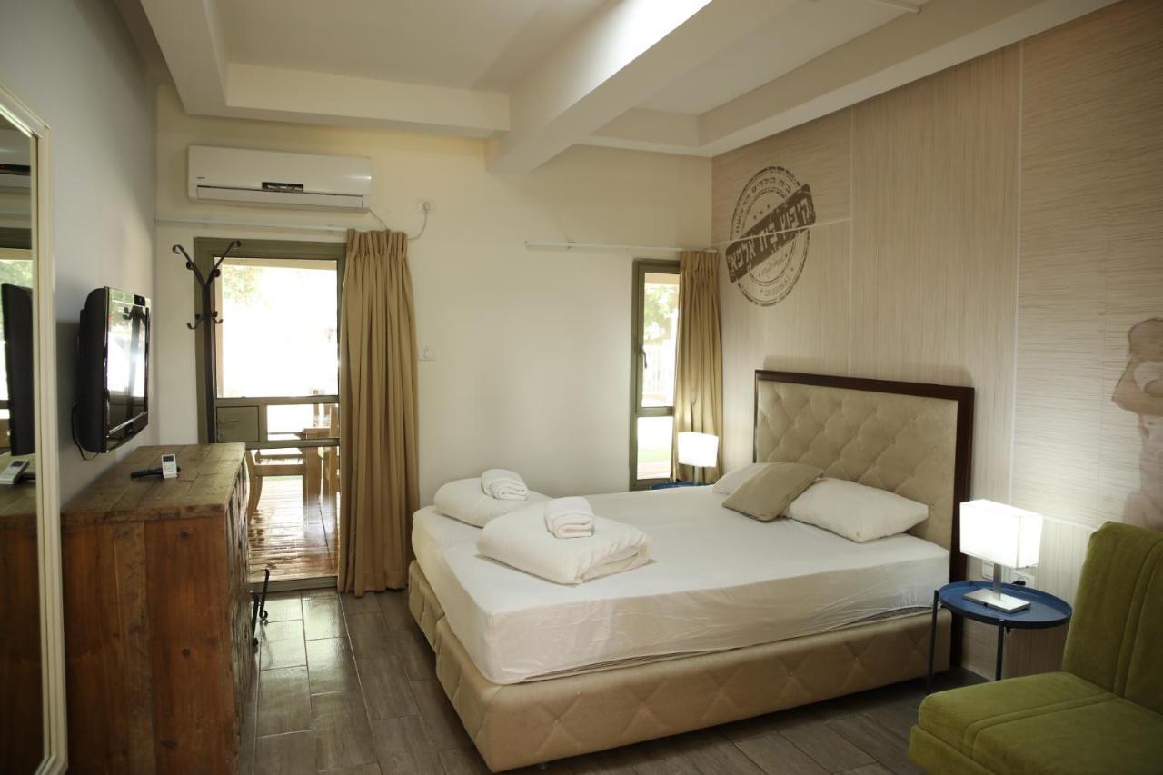 Bait Alfa Kibbutz Country Lodging Bet Alfa Bagian luar foto