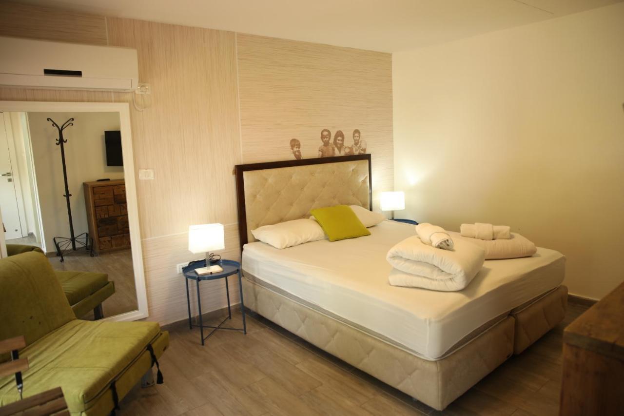 Bait Alfa Kibbutz Country Lodging Bet Alfa Bagian luar foto