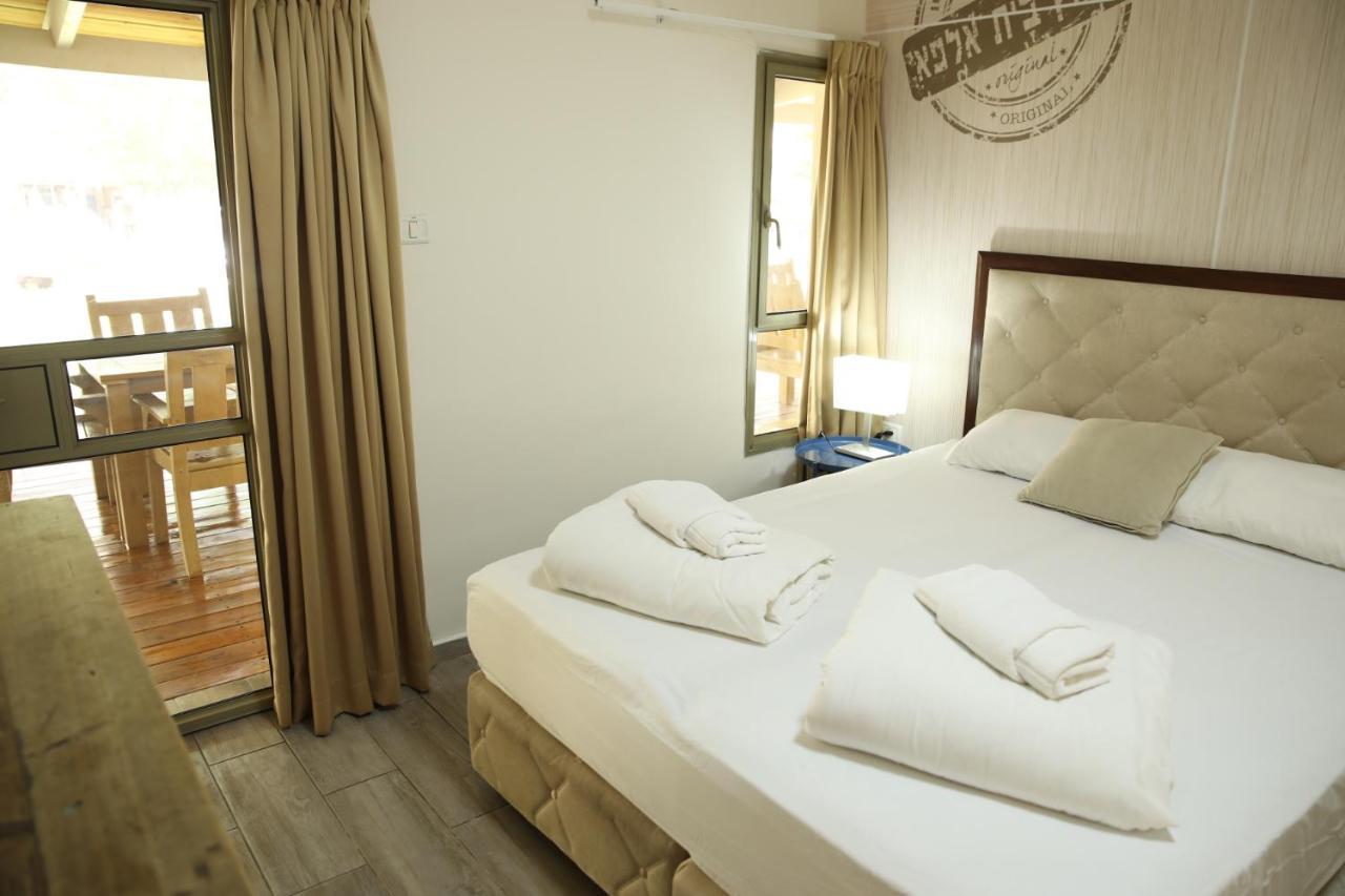 Bait Alfa Kibbutz Country Lodging Bet Alfa Bagian luar foto