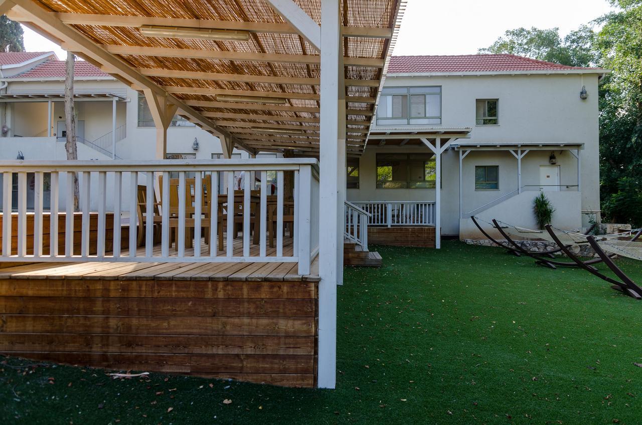 Bait Alfa Kibbutz Country Lodging Bet Alfa Bagian luar foto