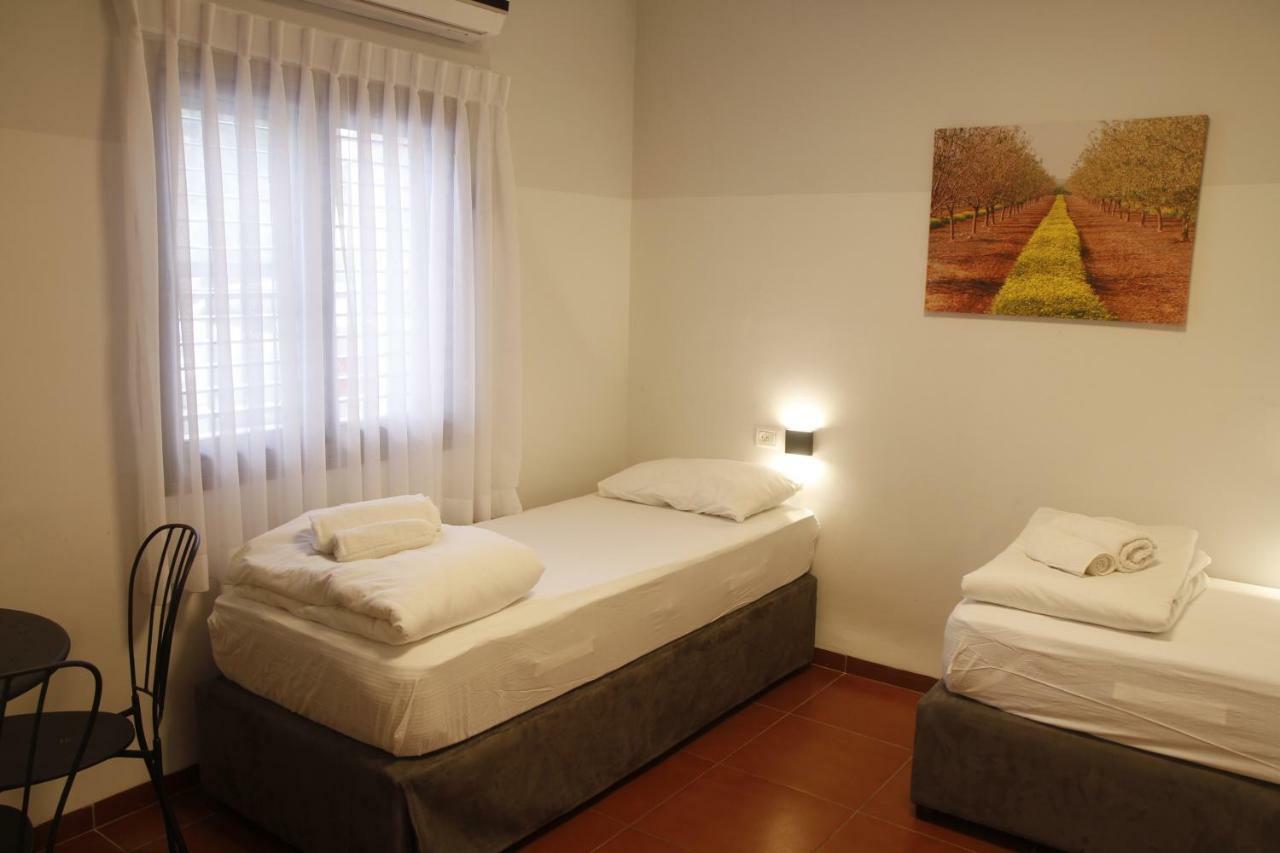 Bait Alfa Kibbutz Country Lodging Bet Alfa Bagian luar foto